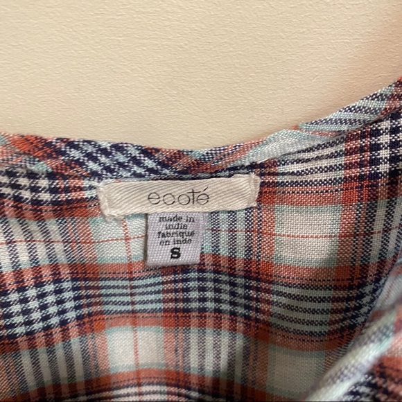 Urban Outfitters Plaid Crop Top NWOT - Picture 3 of 5